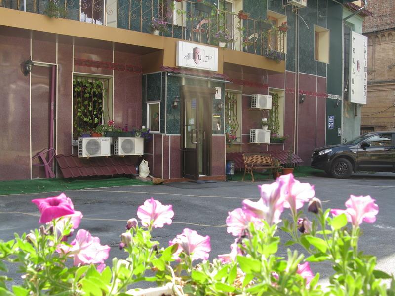 Yellowunlimited Hotel Carcóvia Exterior foto